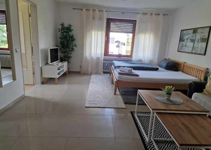 Airport Valentina Апартаменты